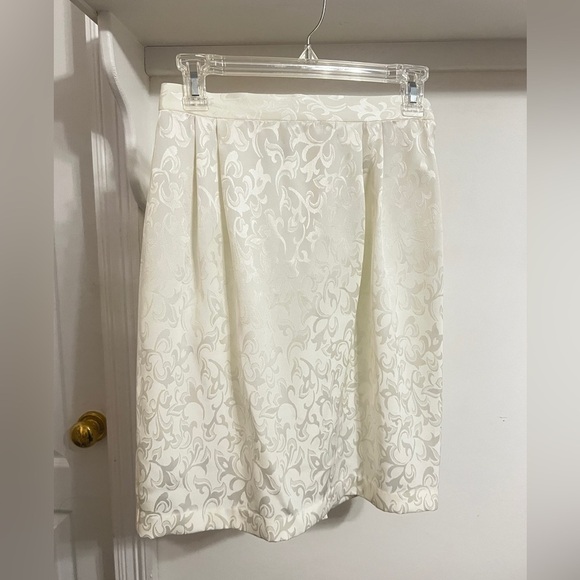 VENDOR ITEM : FINAL PRICE Vintage In The Mood Beaded Suit - Picture 8 of 9